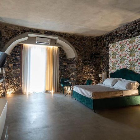 Charme Catania Central Suites Bagian luar foto