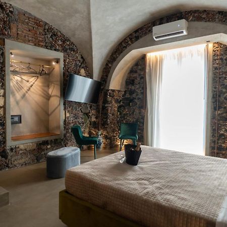 Charme Catania Central Suites Bagian luar foto