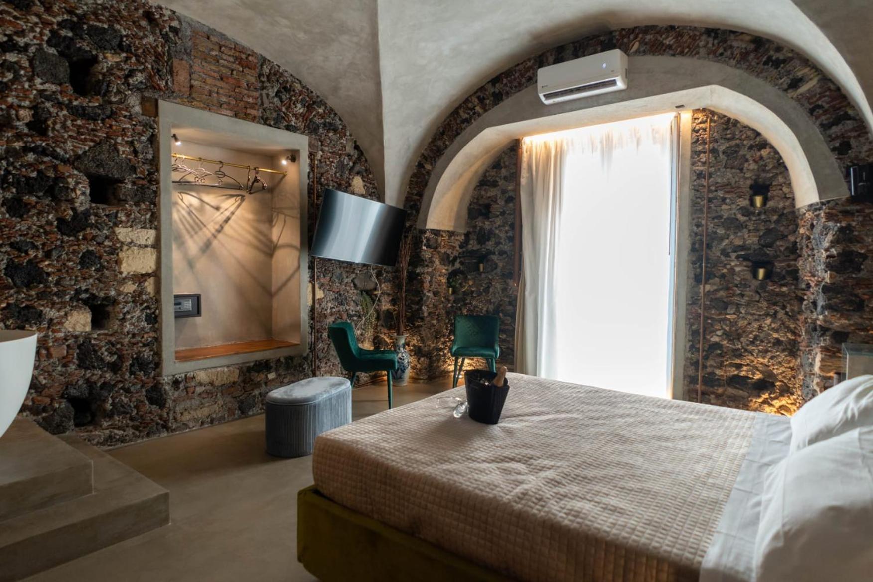 Charme Catania Central Suites Bagian luar foto