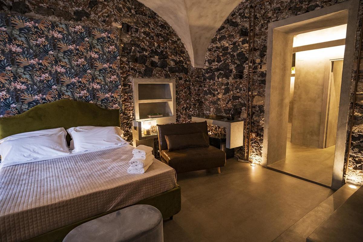Charme Catania Central Suites Bagian luar foto
