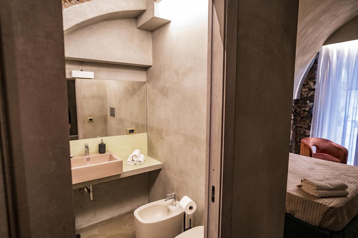 Charme Catania Central Suites Bagian luar foto