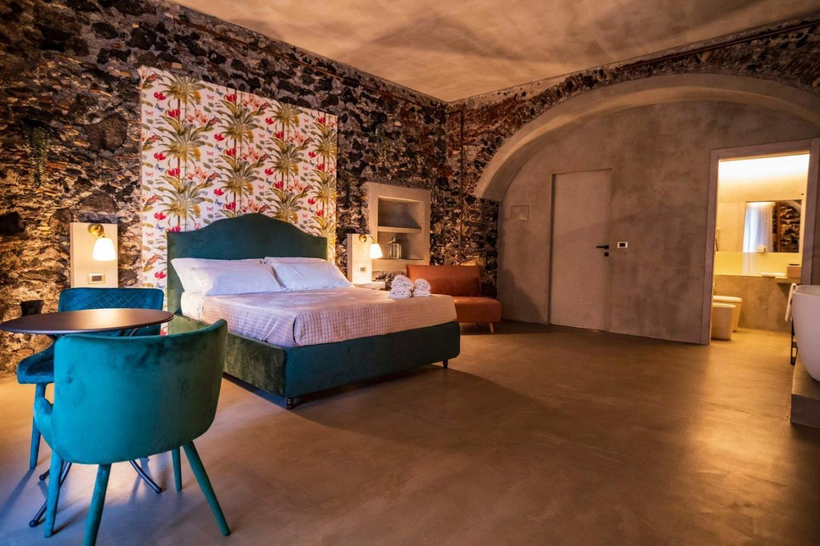 Charme Catania Central Suites Bagian luar foto