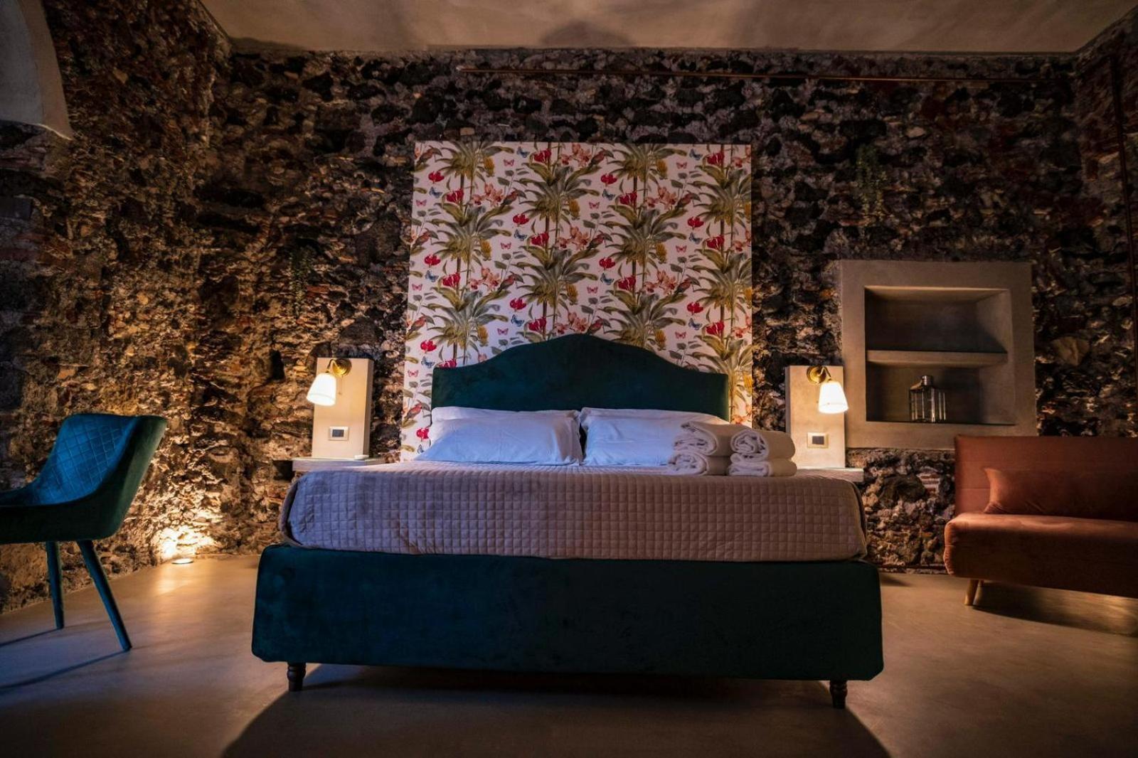 Charme Catania Central Suites Bagian luar foto